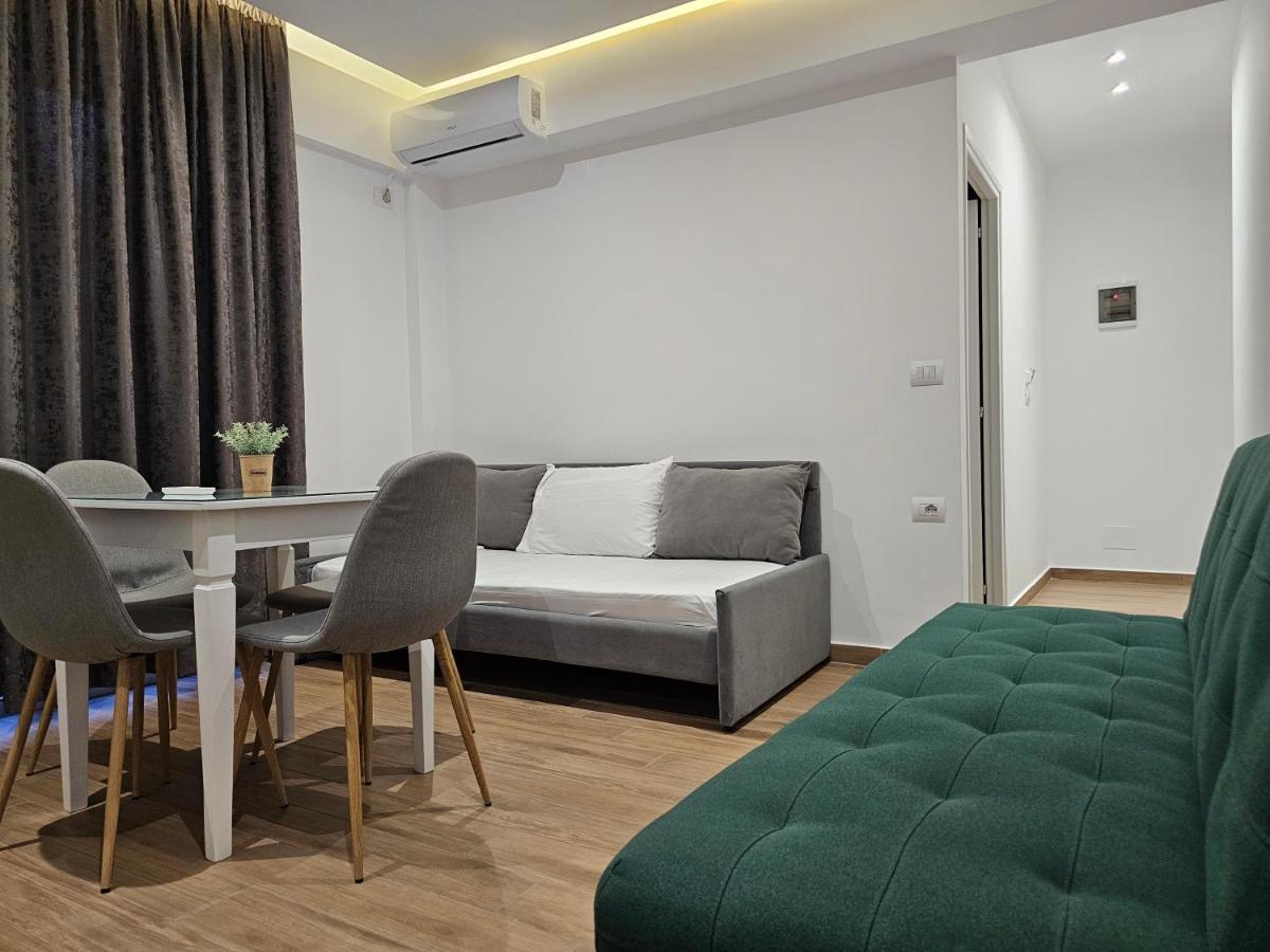 Vila 31 Sarandë Buitenkant foto